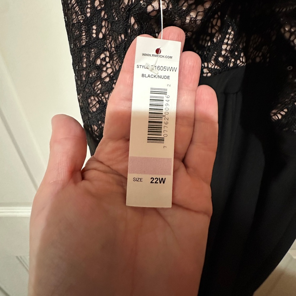 Morgan & Co. Black Lace Halter Gown - Picture 3 of 4